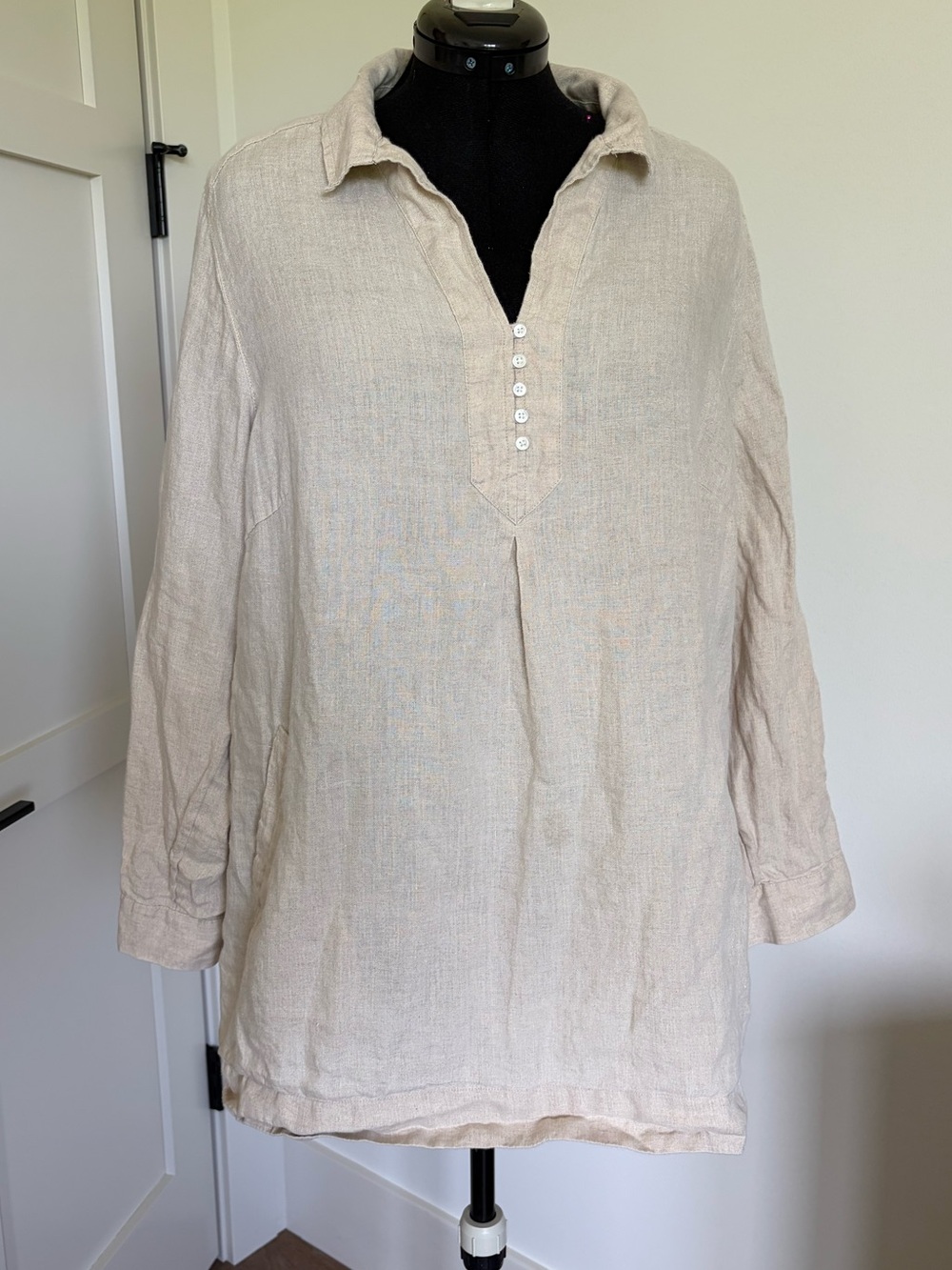 J Jill Light Beige Linen Button Polo Tunic